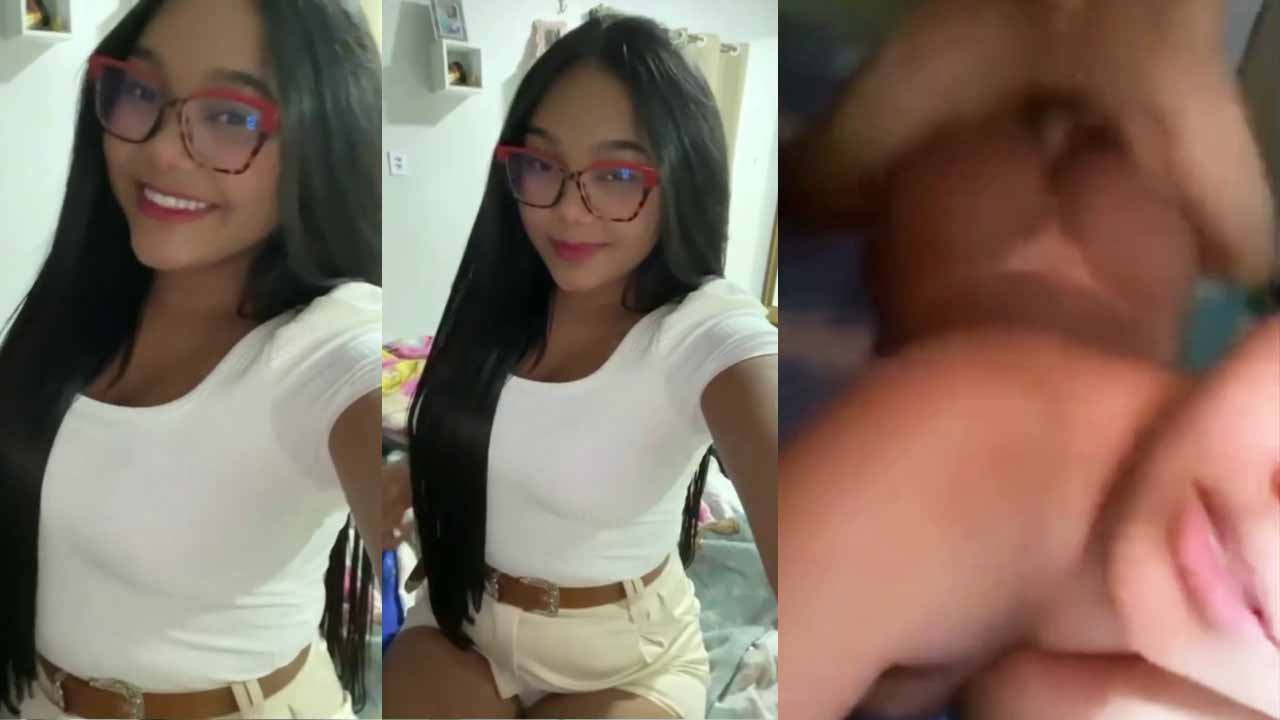 Nerd girl with glasses fucking hard with her boyfriend