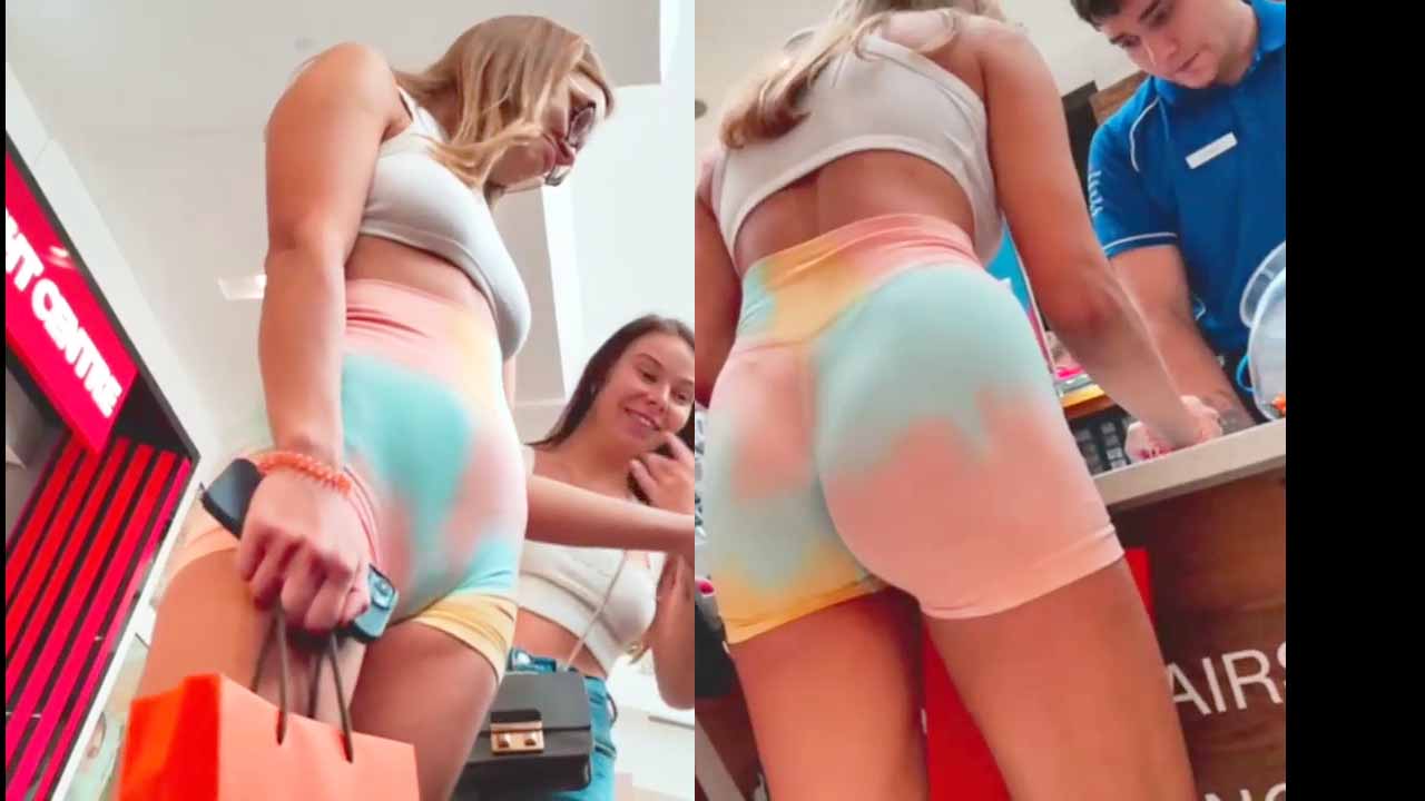 UPSKIRT CANDID 2 TEENS BUYING ICE CREAM